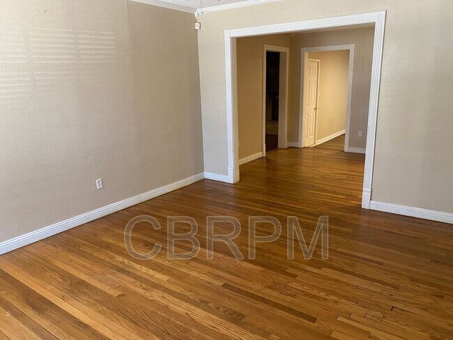 Foto del edificio - 3314 29th St