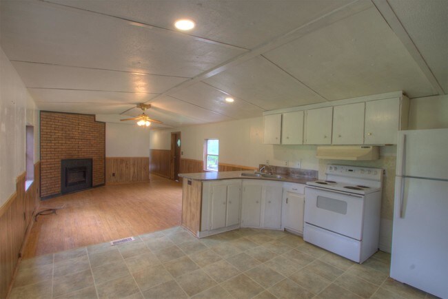 Building Photo - 160 MC 486 Lot 11