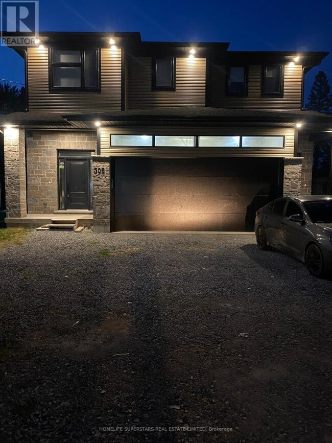 Building Photo - 306 Jarvis St