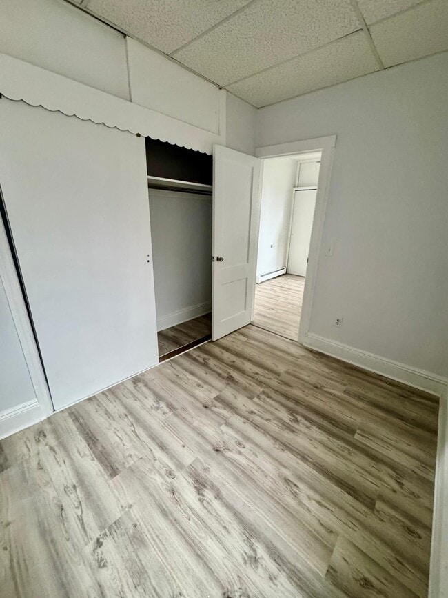 Foto del edificio - 51 66th St