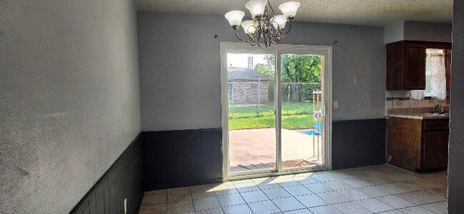 Foto del edificio - 4708 SE 45th St