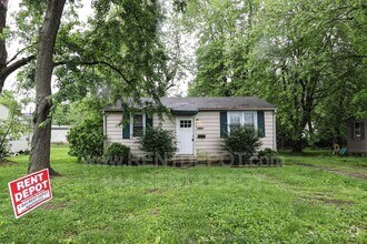 Building Photo - 1621 Rheinhardt Ave