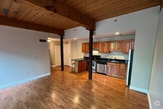 Building Photo - 335 Cypress St