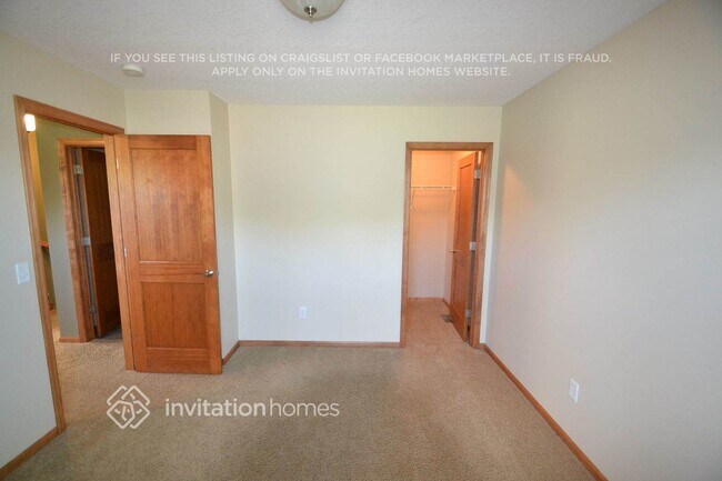 Building Photo - 3038 Walden Dr
