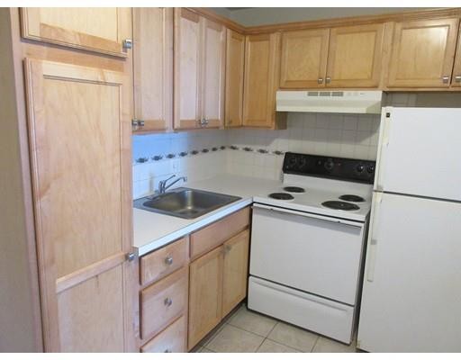 Primary Photo - 11 Grove St