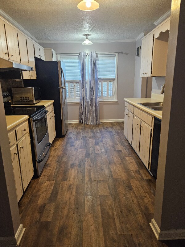 Foto del edificio - 536 Shadow Moss Dr