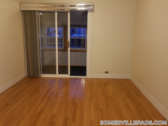 Building Photo - 96 Conwell Ave