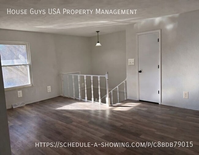Building Photo - 2903 Tepee Ave