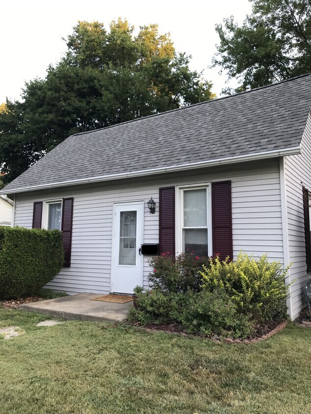 714 W Carroll St, IL 61455 House Rental in IL