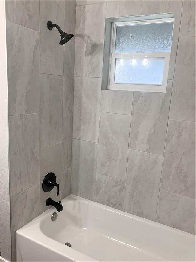 Foto del edificio - 2920 Clayton St