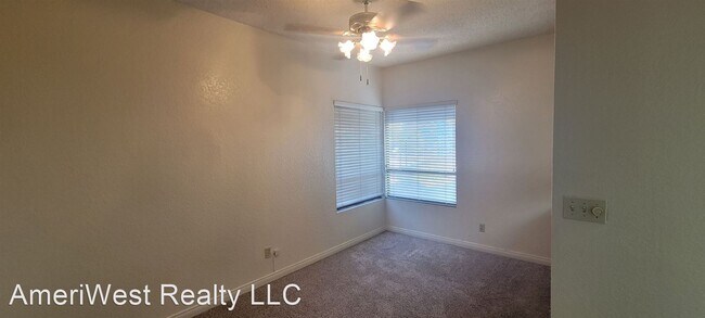 Building Photo - 2 br, 2 bath House - 2649 Red Rock st #102