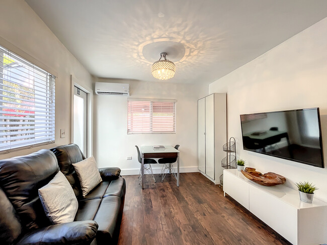 Foto del edificio - 2660 SW 36th Ave