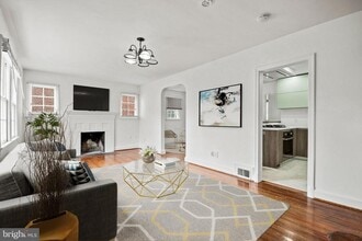 Building Photo - 1807 41st Pl SE