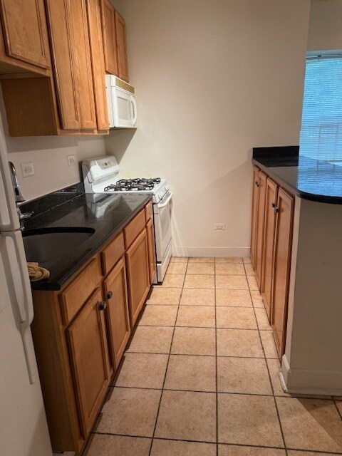 Foto del edificio - 2321 N Oak Park Ave