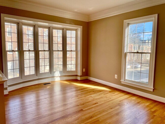 Foto del edificio - 1030 Grand Oak Way