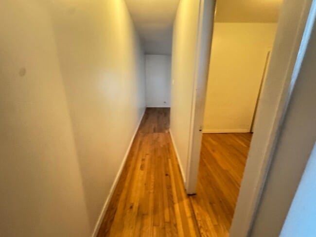 Foto del edificio - 2700 N Laramie Ave