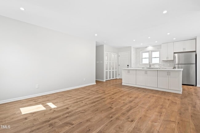 Foto del edificio - 1212 Pender St