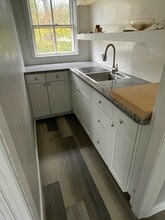 Building Photo - 14 Jacob St