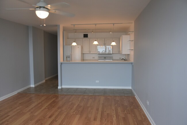 Foto del edificio - 1636 N Wells St