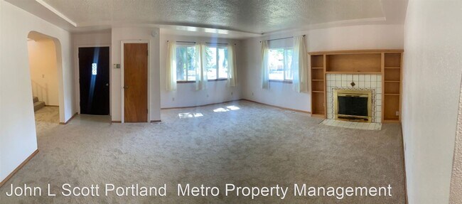 Foto del edificio - 5 br, 3 bath House - 6909 NE Pacific Street
