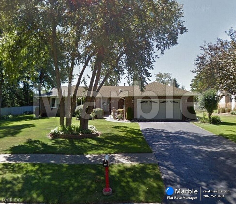 5 br, 3.5 bath House 1733 Rowntree Ln House Rental in Rockford, IL