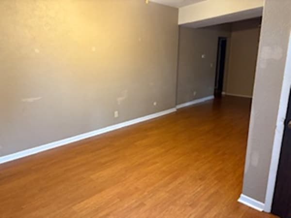 Foto del edificio - 6831 N Frostwood Pkwy