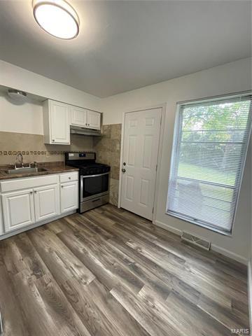 Building Photo - 9990 Fox Hall Ct