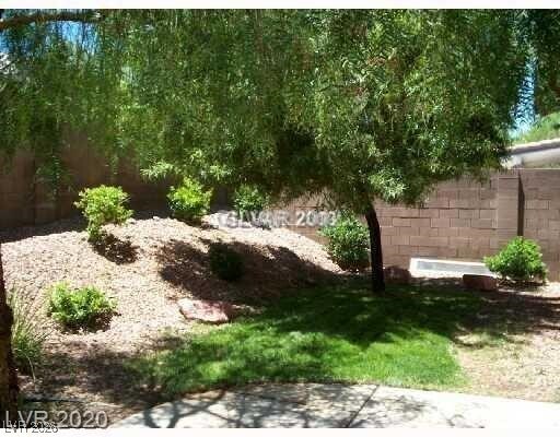 Foto del edificio - 195 Regal Sunset Ave