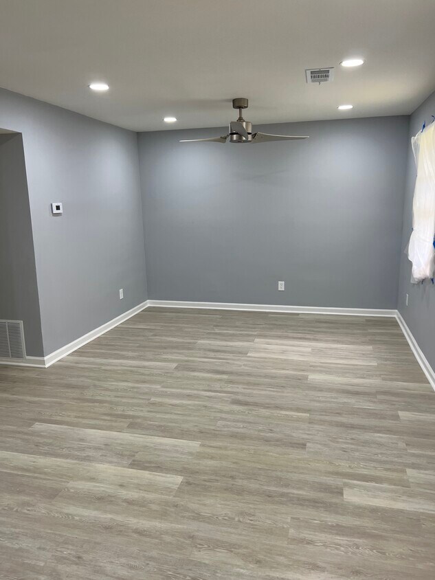 Foto principal - 1150 Rankin St