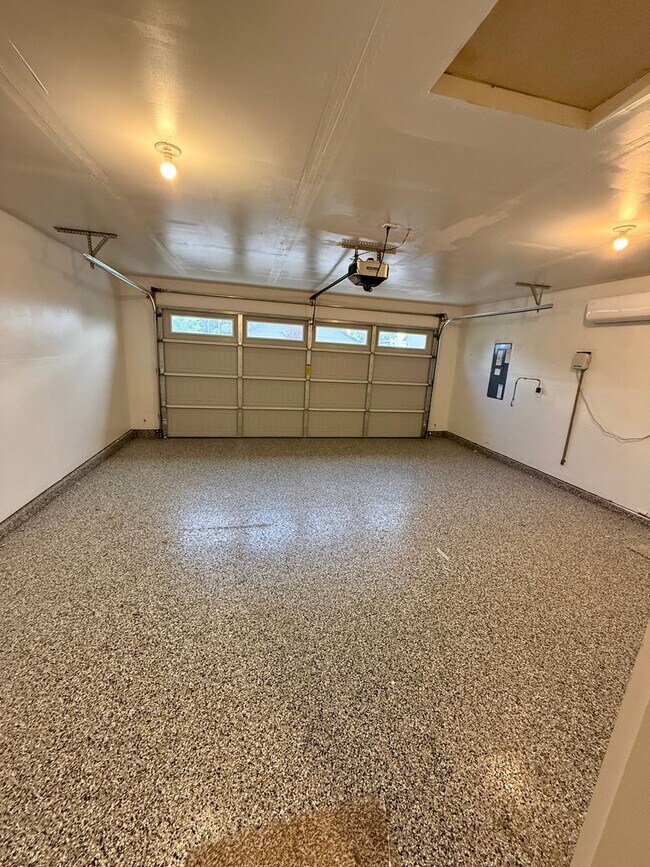Foto del edificio - 518 Belville Pl