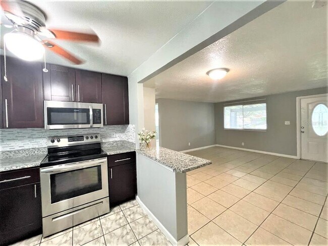 Building Photo - 5641 94th Terrace N