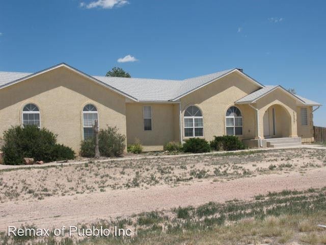 Building Photo - 3 br, 2 bath House - 1137 E. SAPINERO