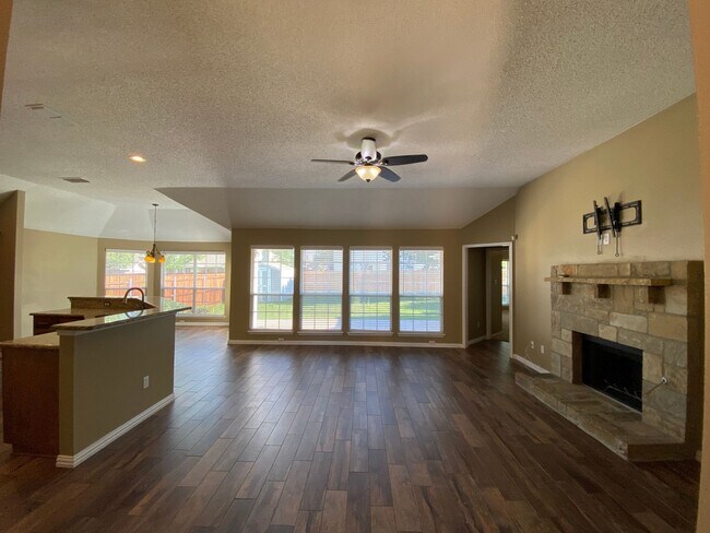 Building Photo - "Fort Worth Texas Homes for Rent"