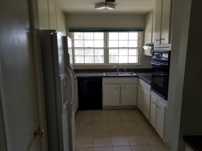 Foto del edificio - 5595 Homewood Rd