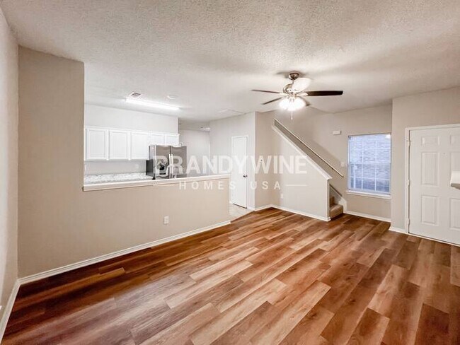 Foto del edificio - 910 Gable Ave