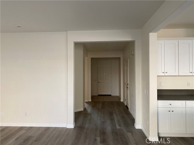 Building Photo - 3131 E Yosemite Dr