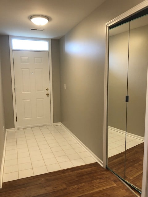 Building Photo - 44850 Marigold Dr