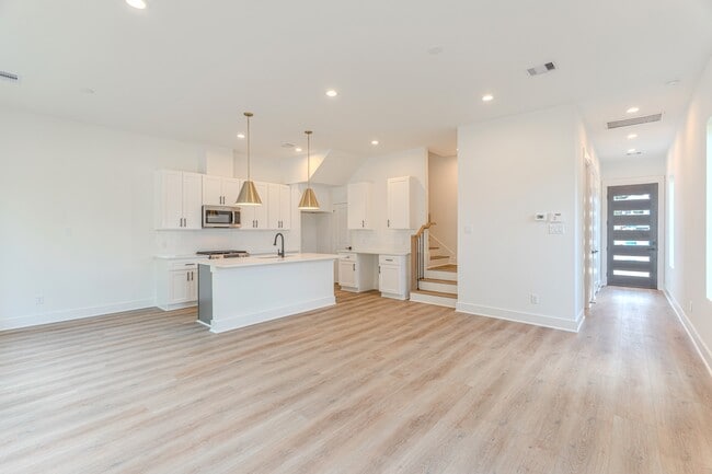 Foto del edificio - 7628 Inwood Hls Ln