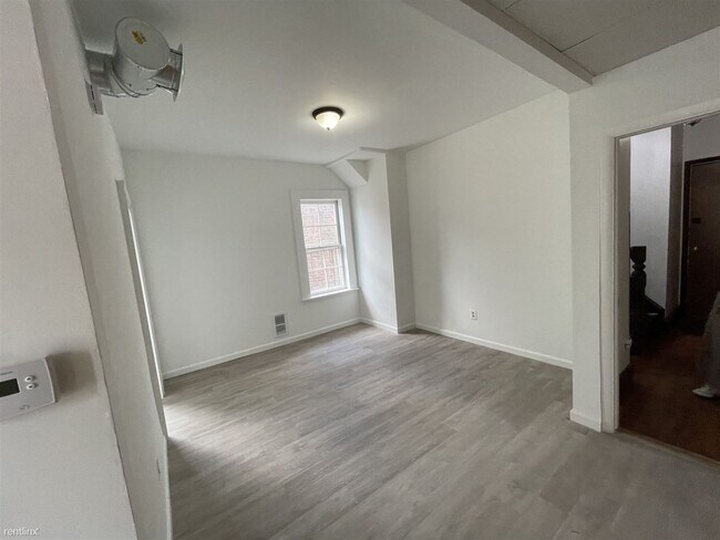 Foto del edificio - 1 br, 1 bath 4plex - 1510 Light Street 2C