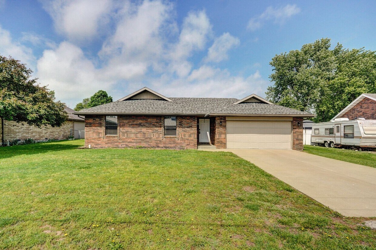 Foto principal - Charming 3 Bedroom, 2 Bathroom house in Ni...