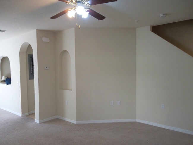 Photo - BEAUTIFUL TOWNHOME IN GATED COMMUNITY