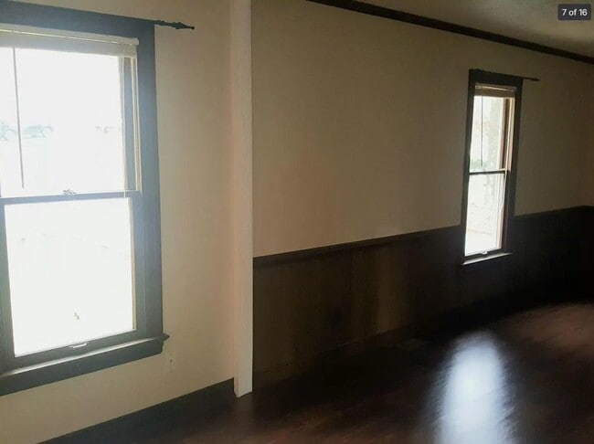 Building Photo - 1612 Celia Crescent