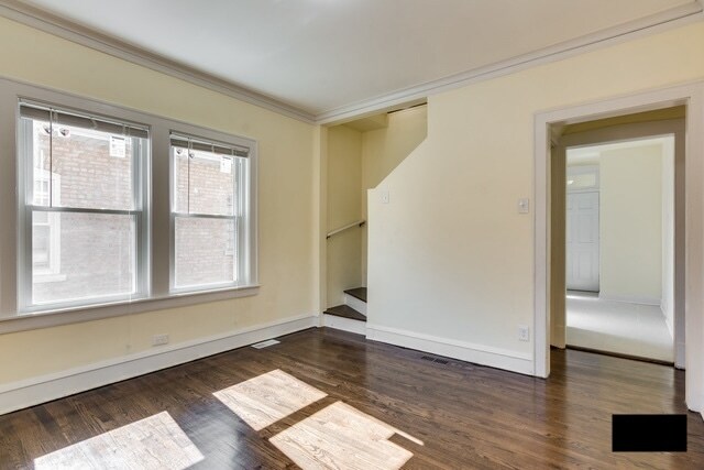 Building Photo - 112 Bellwood Ave