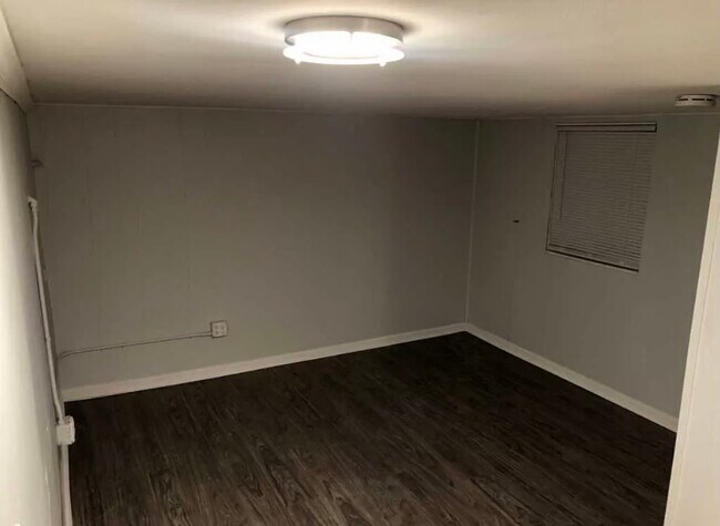 Foto del edificio - 4001 Prairie Ave