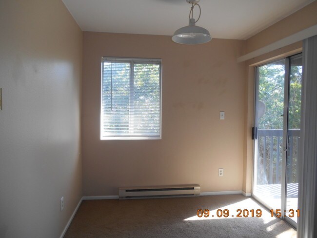 Building Photo - 4531 Boardwalk Dr