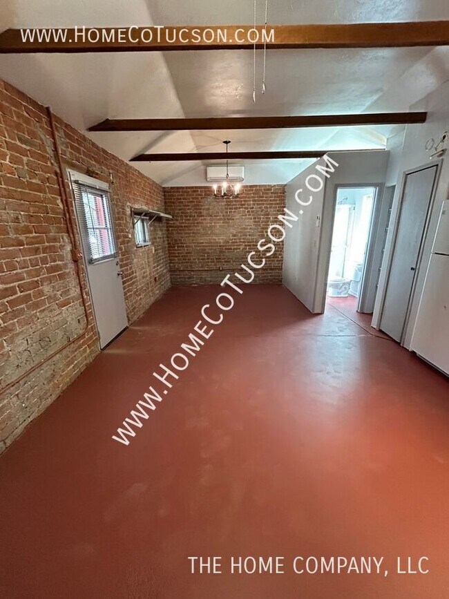 Foto del edificio - 222 E 4th St