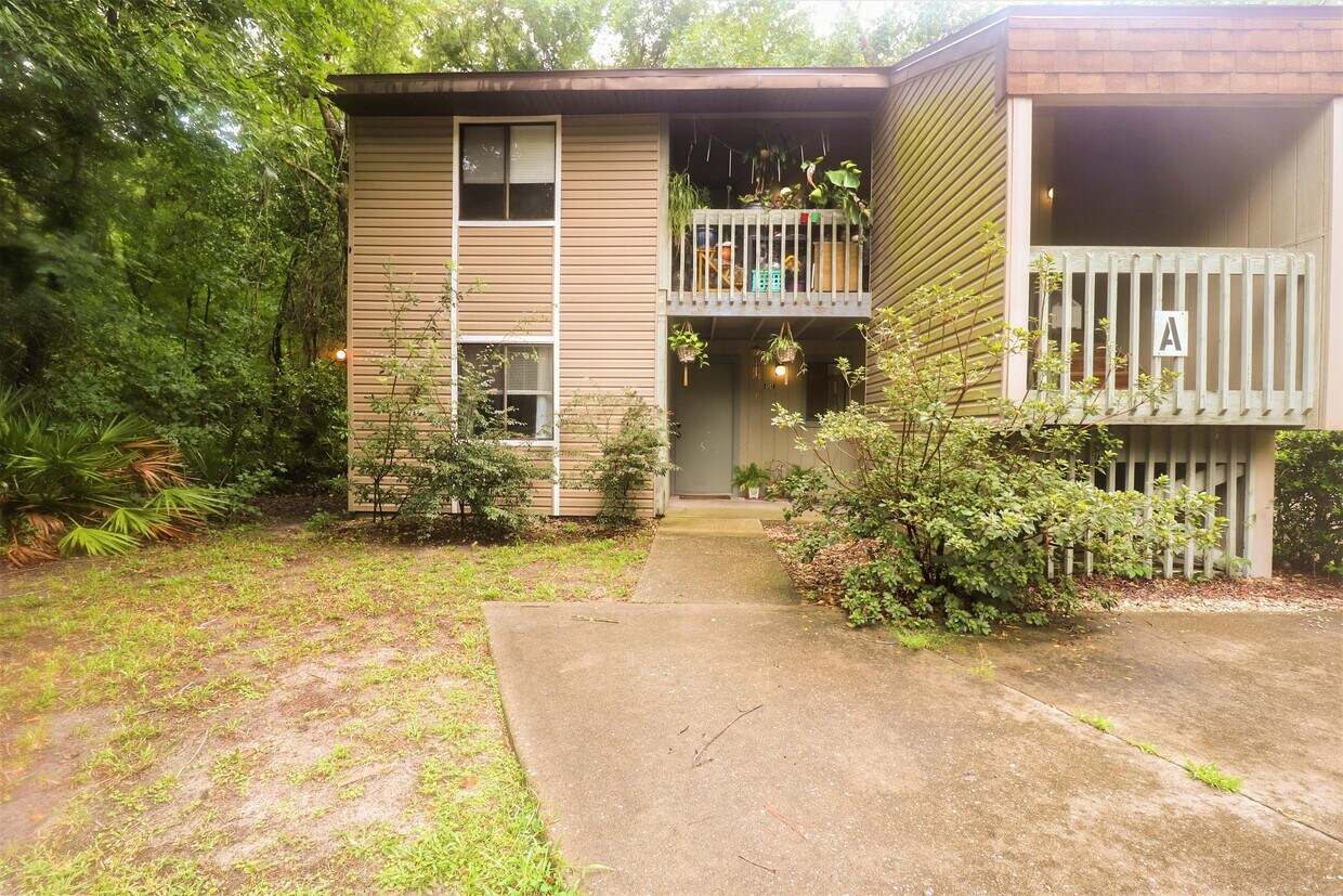 75 SE 16th Ave, Gainesville, FL 32601 Townhome Rentals in Gainesville