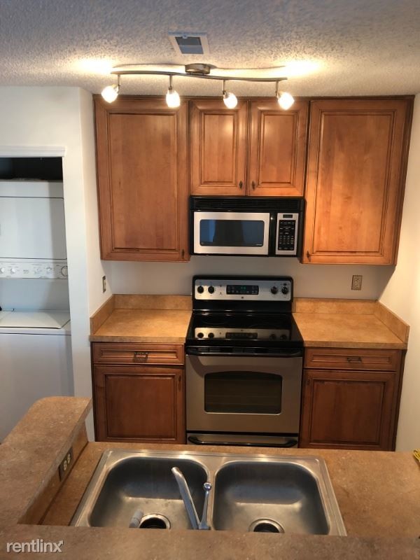 Building Photo - 2 br, 2 bath Condo - 18807 Vineyard Point Ln