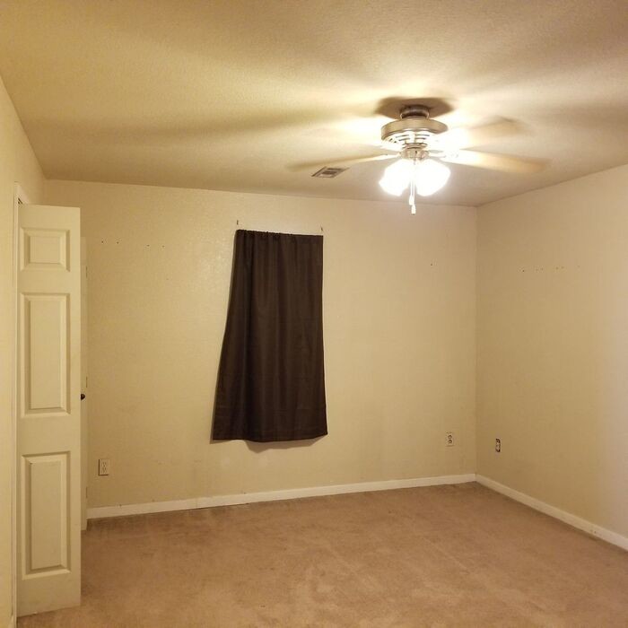 Building Photo - Home for Rent