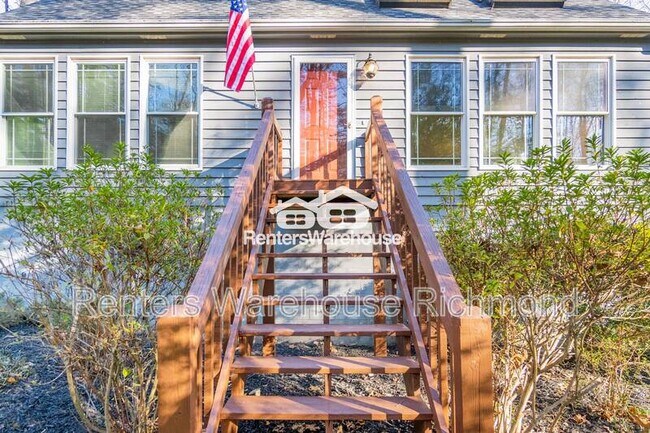 Building Photo - 12620 Thoreau Dr